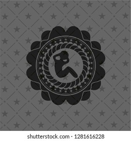 crunch icon inside black emblem
