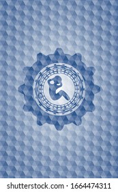 crunch icon inside blue emblem with geometric background.