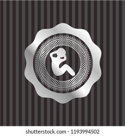 crunch icon inside silver badge
