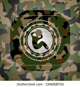 crunch icon on camouflaged pattern