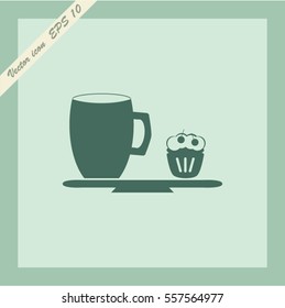 cup and fruitcake