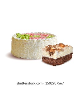 Cupcake, fairy cake. Pastry with cream low poly. Delicious pastry with cream. Tasty cake. Design for cake packaging. Vector illustration. Pastry with cream in triangulation technique.