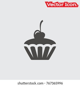 Cupcake icon isolated sign symbol and flat style for app, web and digital design. Vector illustration.