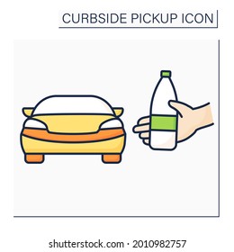 Curbside pickup color icon. Delivery order into customer vehicle. Pickup service. Contact-free delivery concept. Isolated vector illustration