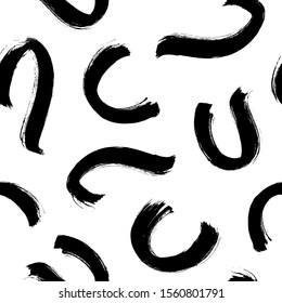Curly waves hand drawn seamless pattern. Ink brush strokes grunge vector texture. Black wavy lines on white background. Paint brushstrokes freehand drawing. Abstract wrapping paper, monochrome design.