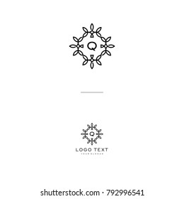 custom letter (q) with style monogram and nature 