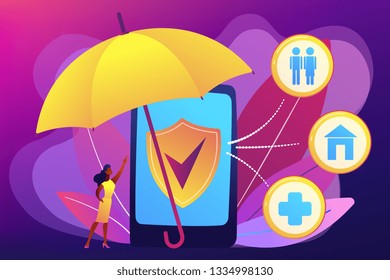 Kunden erhalten über Smartphone Versicherungsschutz und Schutz. On-Demand-Versicherung, Online-Policys, personalisiertes Versicherungs-Service-Konzept. Helle, lebendige violette Vektorgrafik einzeln