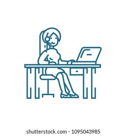 Customer service linear icon concept. Customer service line vector sign, symbol, illustration.