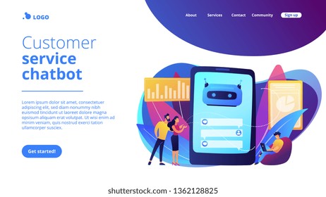 Los clientes chatean con chatbot en la pantalla del smartphone con burbujas de voz. Charbot de servicio al cliente, chatbot de comercio electrónico, concepto de experiencia de autoservicio. Plantilla de página web de aterrizaje violeta vibrante del sitio web.