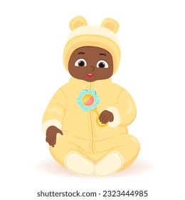 Cute African American baby sitzt und hält Teething Spielzeug. Flaches Vektorgrafik-Design	
