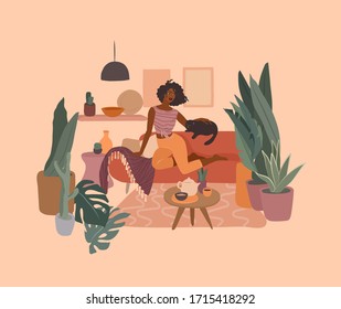 Muchacha africana linda descansando con un gato en el sofá. La vida diaria femenina y la rutina diaria de la escena de una joven en el interior de casa con las plantas de casa. Ilustración vectorial de dibujos animados