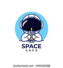 El concepto de logotipo de astronauta lindo aislado