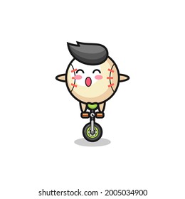 El lindo personaje de béisbol está montando una bicicleta de circo, diseño de estilo lindo para camisetas, pegatinas, elemento logo