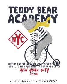 Oso lindo con bicicleta.Circo muestra ilustración.Gráficos de camisetas.Animales en bicicletas de cosecha. Caricatura para niños. Impresiones, tarjetas de felicitación, obras de arte textil.Teddy de barro varsity tee.