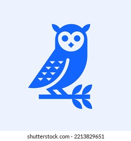 Cute bird symbol. Animal cartoon mascot. Wildlife. Owl vector sign. Owl icon.