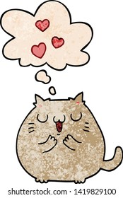 lindo gato de dibujos animados enamorado de la burbuja del pensamiento en estilo de textura gruesa