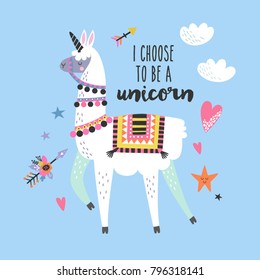 Caricatura cómica llama alpaca con cuerno de unicornio y elementos dibujados a mano. Elijo ser una cita de unicornio. Ilustración vectorial, diseño único para tarjetas, carteles, invitaciones, t-pantalones.