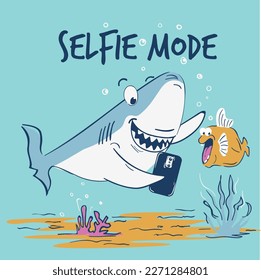 Un tiburón de dibujos animados. El tiburón con peces se toma selfie en el smartphone.
