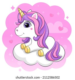 Cuta caricatura de unicornio en la nube. Ilustración vectorial de un animal sobre un fondo rosado con corazones.