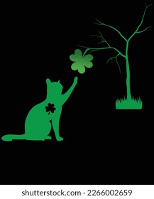 Cute Cat St Patrick’s Day Clover Lucky Cat Mom Shamrock Cat T-Shirt design.