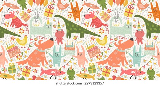 Frische kindliche Muster mit Geburtstag und Tieren. Liebliche Haustiere feiern. Holiday, süß, mehrfarbig, nahtlos bedruckt. Handgezeichneter Hund, Katze, Dino, Frosch, Fisch. Dekorative Elemente auf Weiß. Oberflächendesign