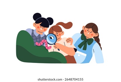 Crianças bonitas exploram a natureza juntas. Crianças felizes descobrem mundo, fauna e flora de pesquisa. Meninas olham através da lupa para o verme. Ilustração de vetor isolado plano sobre fundo branco