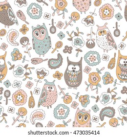 Cute colorful seamless pattern with owl.