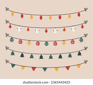 Banderas decorativas y colección de luces navideñas.