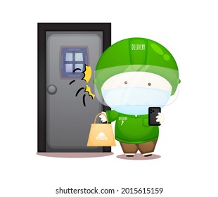 Cute delivery man parcel front a door. Online food delivery service Premium Vector