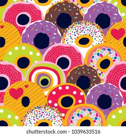 Cute donuts. Seamless pattern.