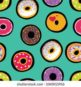 Cute donuts. Seamless pattern.