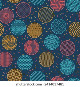 Ornamento interminable del vector de la muestra de tejido mate. Formas circulares con abstracciones geométricas en el interior. Motivos japoneses en las burbujas. Fondo de textura errónea. Diseño de envoltura de regalo.