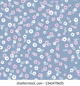 Cute Floral pattern of small flowers. - Vector 