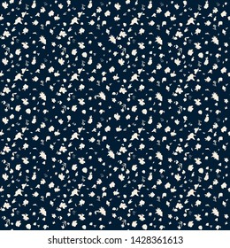 Cute Floral pattern of small flowers. - Vector 