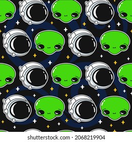 Lächeln Sie lustige lustige fremde Lächeln Gesicht und Astronaut in Kosmos nahtlose Muster. Vektorgrafik kawaii-Zeichentrickdesign. Cute Cartoon Alien, Fu, Astronaut, Kosmos, Universum, Weltraumnahtloses Musterkonzept
