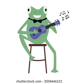 Una linda rana verde se sienta en una silla y toca el ukulele. Músico, cantante, partitura. Ilustración plana vectorial.