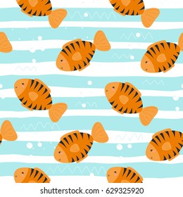Cute hand drawn fish under water. vector pattern.
