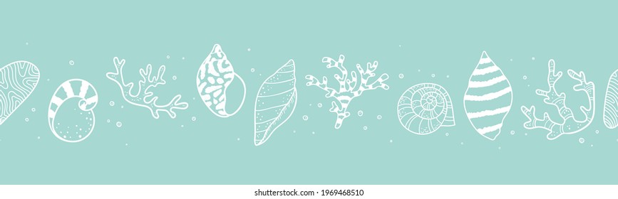 Cute hand drawn sea shells seamless pattern, summer background, great for textiles, banners, wallpapers - vector design