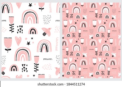 Frische handgezeichnete Muster nahtloser Vektorgrafiken Set mit sonnigen Regenbogen, Herz, Sterne, Blumen und Vögeln einzeln auf weißem und rosafarbenem Hintergrund. Einfaches Ausdrucken mit Kindstil. Abstrakter Garten.