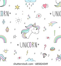 Cute hand drawn unicorn vector pattern. vector illustration.