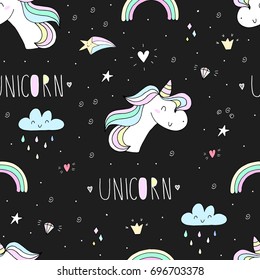 Cute hand drawn unicorn vector pattern. vector illustration.