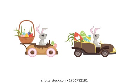 Cuta liebre con largas orejas conduciendo coche retro cargando vectores de huevos de Pascua de colores