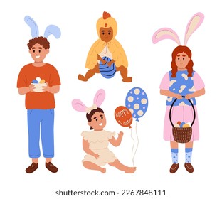 Kleine Kinder in Osterhase und Hühnerkostümen. Frohe Kinder in Kaninchenohren mit Ostereiern, Körben, Ballons. Flache Cartoon-Zeichen gesetzt. Vektorgrafik einzeln auf weißem Hintergrund