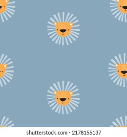 Cute lion seamless pattern. Hand-drawn vector illustration