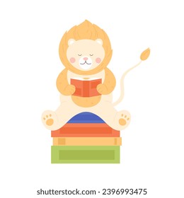 León lindo sentado en la pila de libros y la lectura. Rey de los animales leyendo libro de historia caricatura ilustración vectorial