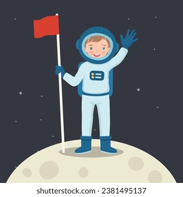 Astronauta de niño pequeño lindo parado en la luna sosteniendo la bandera ondeando la mano