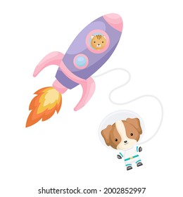 Pequeño gato lindo volando en un cohete violeta. Caricatura de perro con traje espacial con cohete de fondo blanco. Diseño para la ducha de bebé, tarjeta de invitación, decoración en la pared. Ilustración del vector