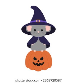 Pequeño ratoncito con sombrero de bruja y manto de pie sobre calabaza temible. Diseño de Halloween con animales. Ilustración plana vectorial para banner, afiche, tarjeta de saludo