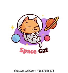 CUTE LITTLE ORANGE CAT WEARING ASTRONAUT COSTUME