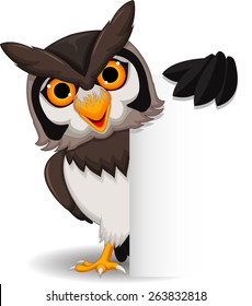 Cute owl cartoon posing with blank sign